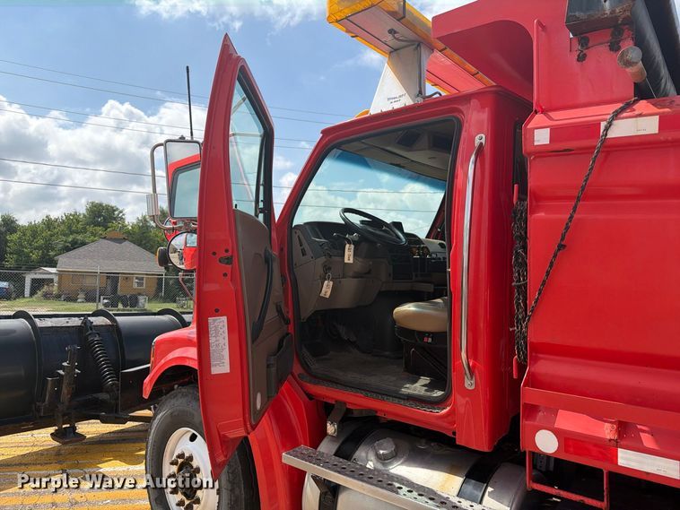 image for item DY3321 2009 Sterling L7500 dump truck