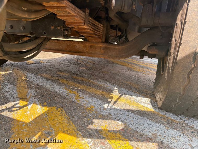 image for item DY3321 2009 Sterling L7500 dump truck