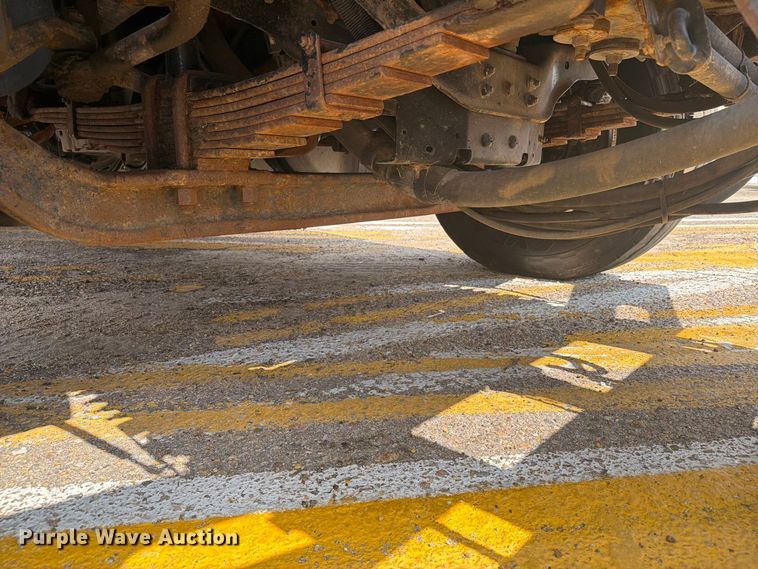 image for item DY3321 2009 Sterling L7500 dump truck