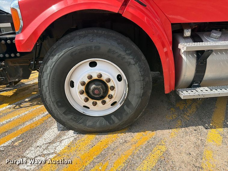 image for item DY3321 2009 Sterling L7500 dump truck
