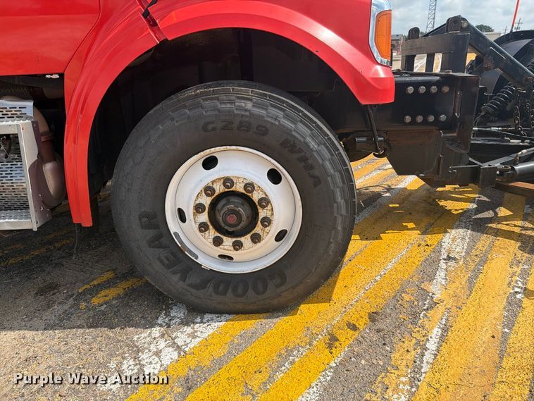 image for item DY3321 2009 Sterling L7500 dump truck