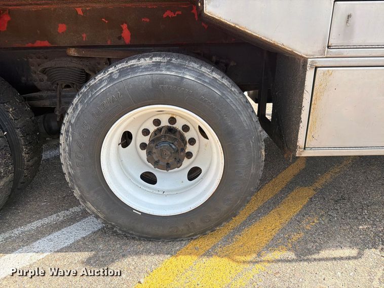 image for item DY3321 2009 Sterling L7500 dump truck