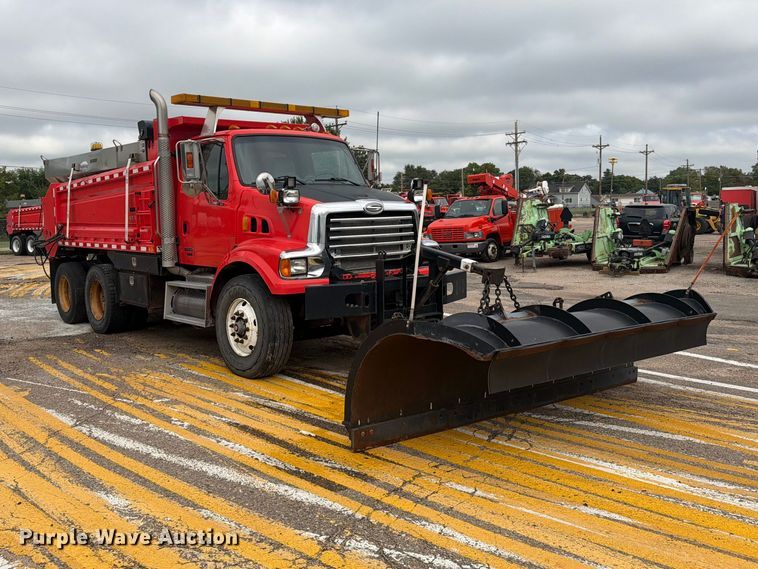 image for item DY3322 2009 Sterling L7500 dump truck