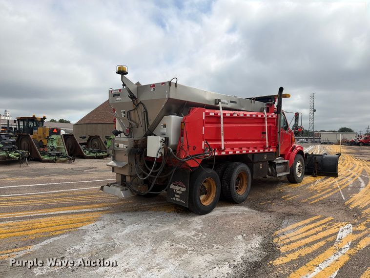 image for item DY3322 2009 Sterling L7500 dump truck