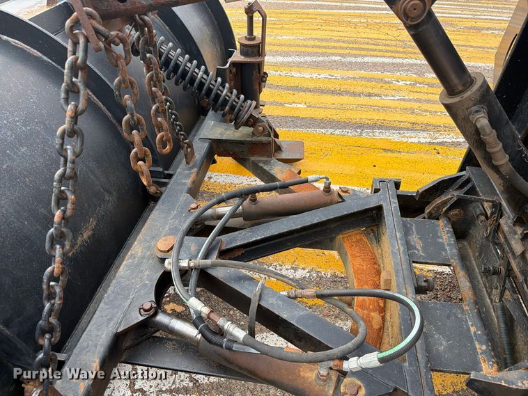 image for item DY3322 2009 Sterling L7500 dump truck