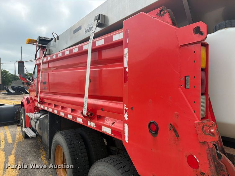 image for item DY3322 2009 Sterling L7500 dump truck