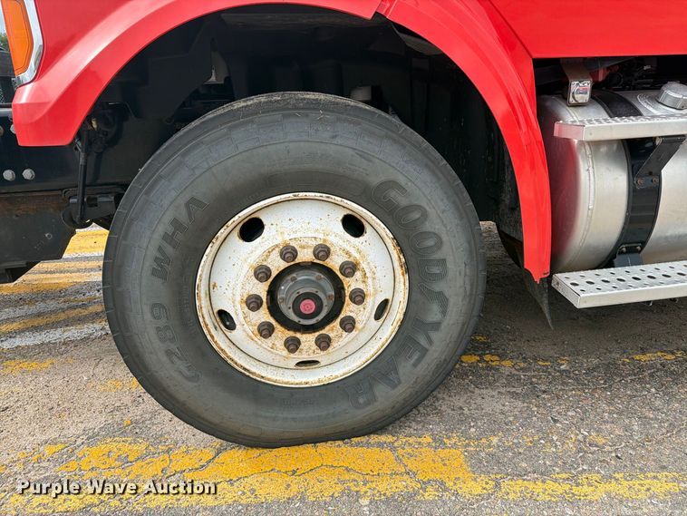 image for item DY3322 2009 Sterling L7500 dump truck