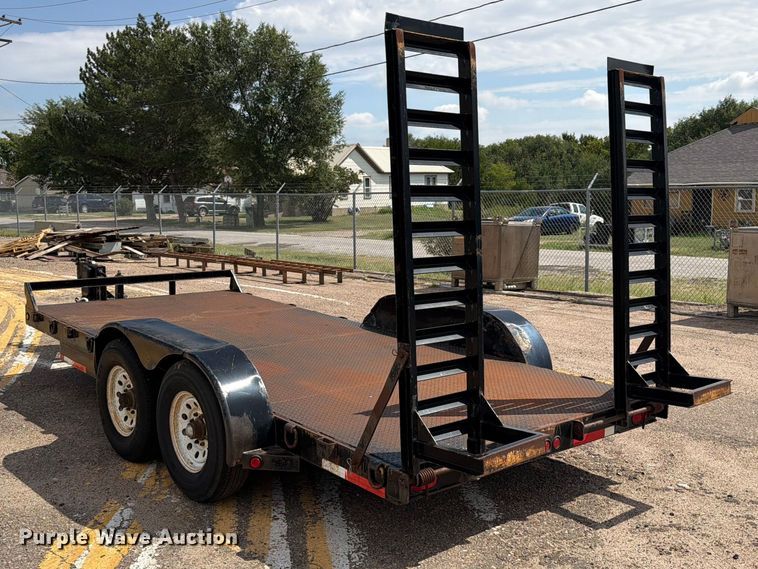 image for item DY3323 2005 Fastline utility trailer