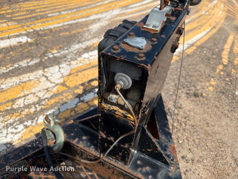 image for item DY3323 2005 Fastline utility trailer