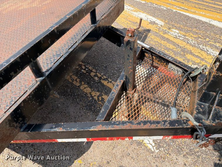 image for item DY3323 2005 Fastline utility trailer