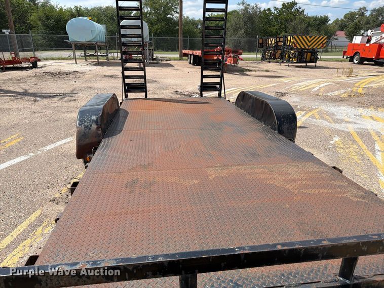 image for item DY3323 2005 Fastline utility trailer