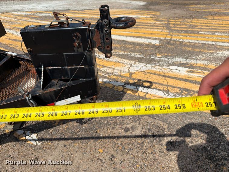 image for item DY3323 2005 Fastline utility trailer