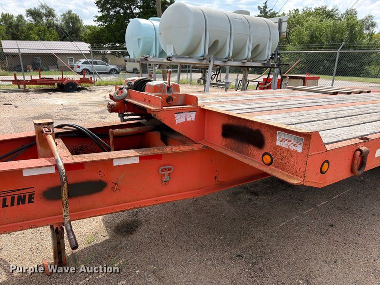 image for item DY3324 2002 Evaco Superline equipment trailer