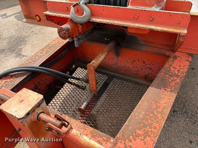 image for item DY3324 2002 Evaco Superline equipment trailer