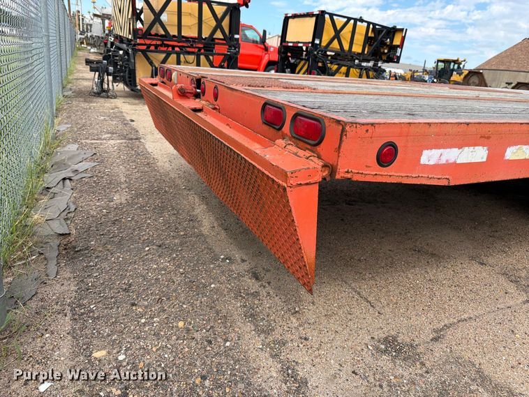 image for item DY3324 2002 Evaco Superline equipment trailer