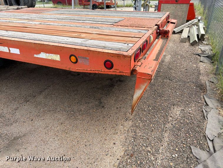 image for item DY3324 2002 Evaco Superline equipment trailer