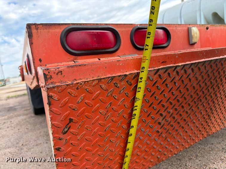 image for item DY3324 2002 Evaco Superline equipment trailer