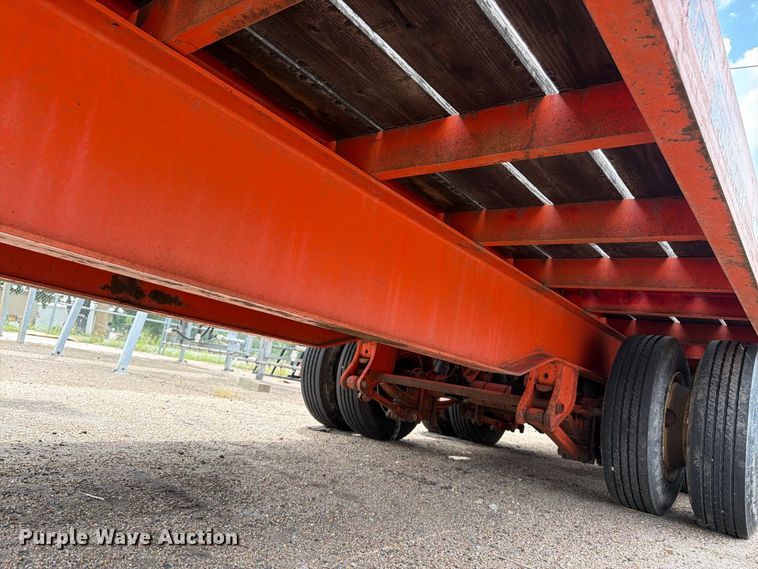 image for item DY3324 2002 Evaco Superline equipment trailer