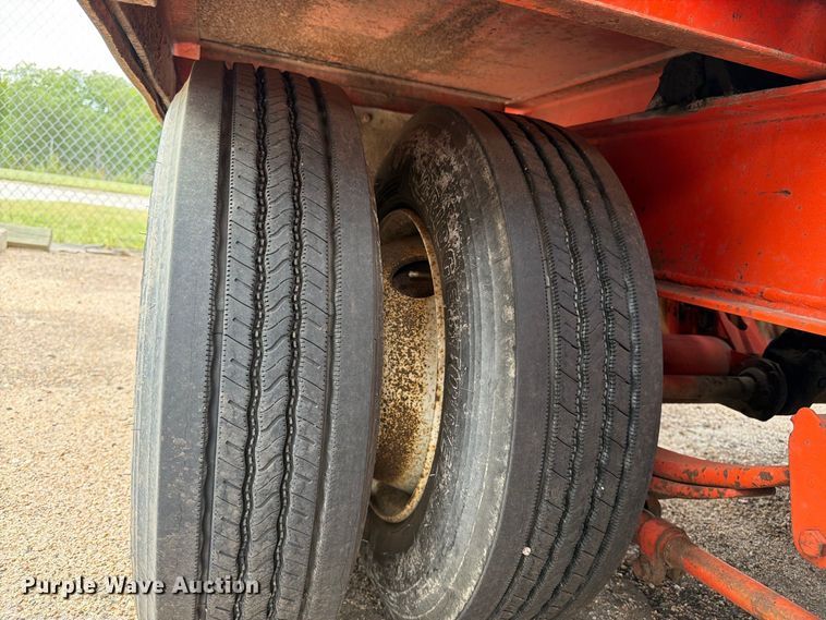 image for item DY3324 2002 Evaco Superline equipment trailer