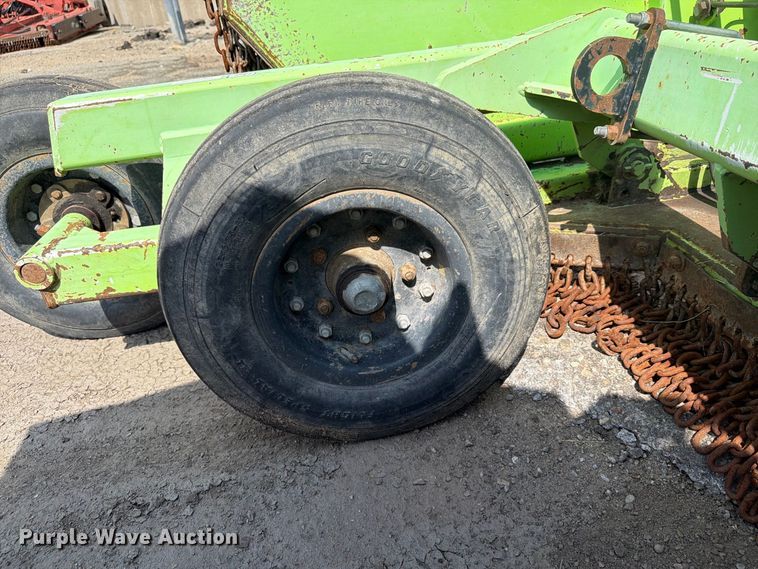 image for item DY3331 Schulte XH1500 batwing rotary mower