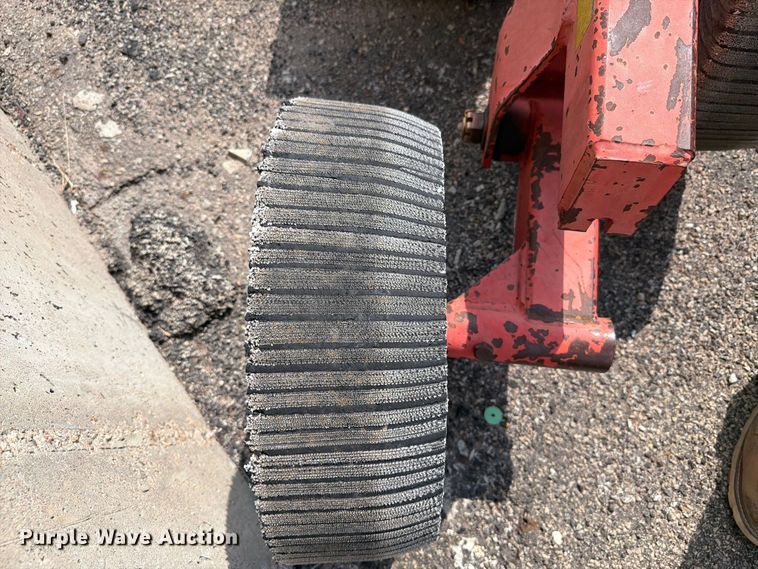 image for item DY3332 2000 Schulte XH1000 rotary mower