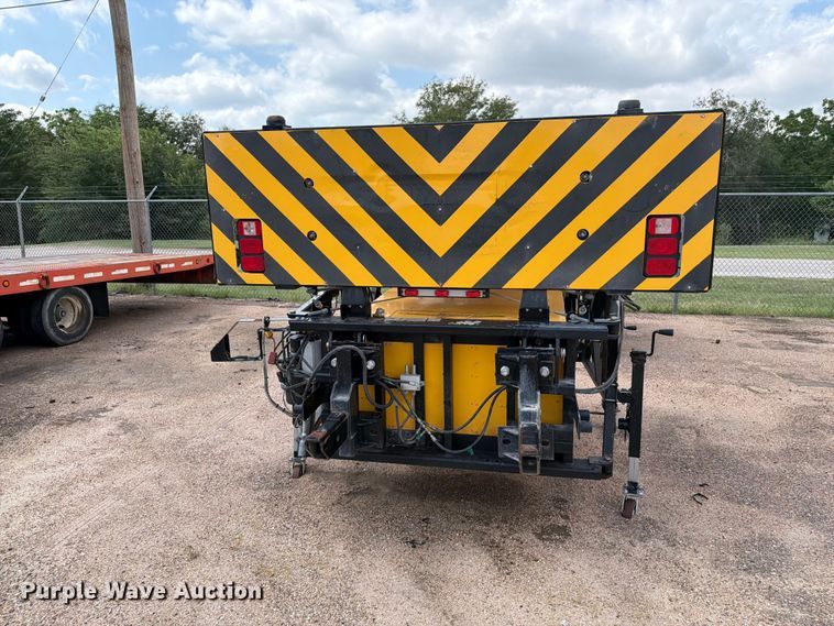 image for item DY3333 Trinity Highway Products crash attenuator