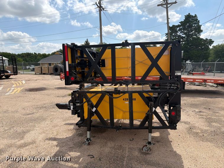 image for item DY3333 Trinity Highway Products crash attenuator