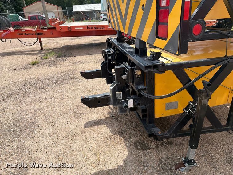 image for item DY3333 Trinity Highway Products crash attenuator