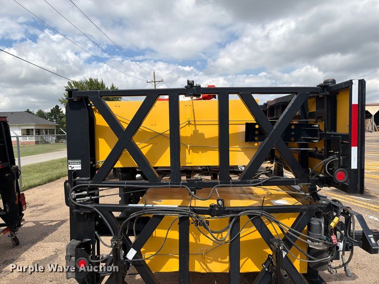 image for item DY3333 Trinity Highway Products crash attenuator