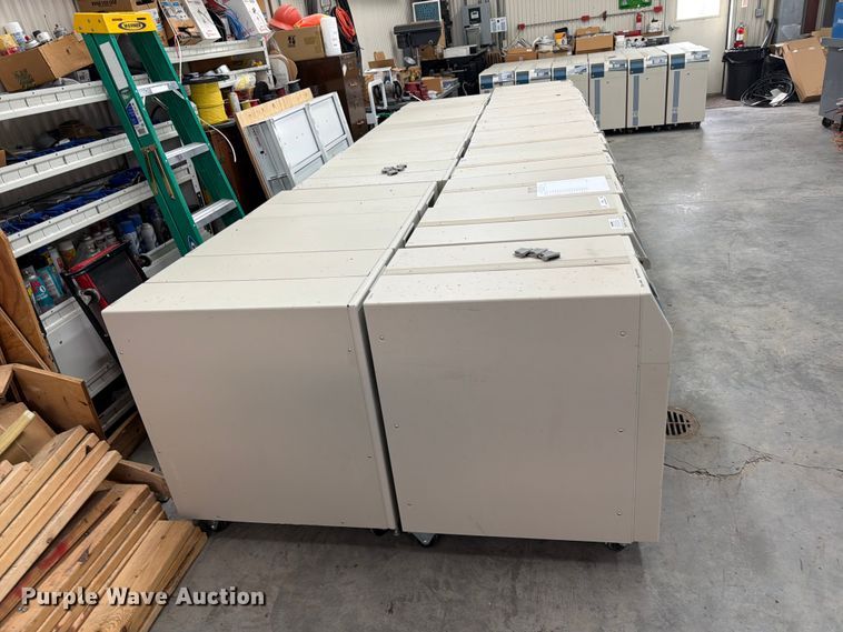 image for item DY3335 (16) Feerups fE series battery back up