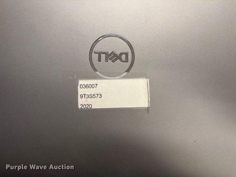 image for item DY3338 Dell (10) Dell laptops