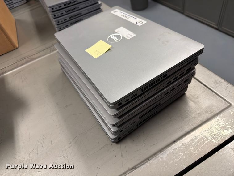 image for item DY3340 (5) Dell laptops