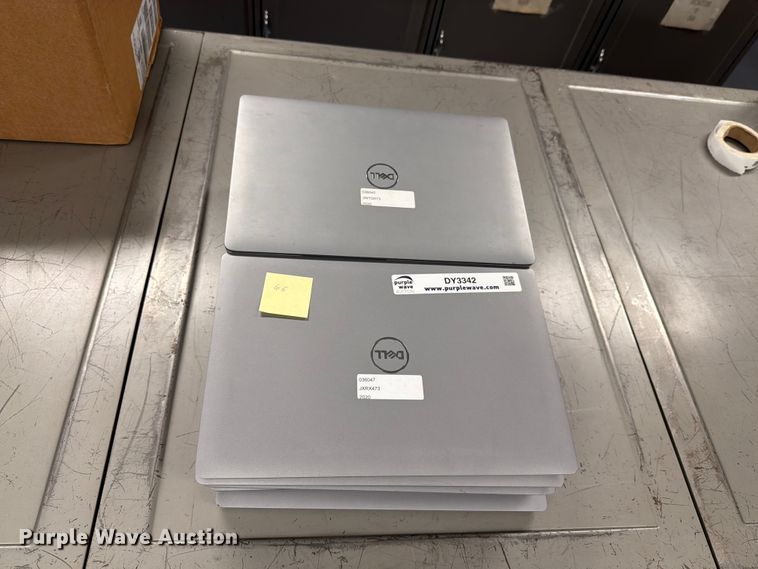 image for item DY3342 (11) Dell laptops