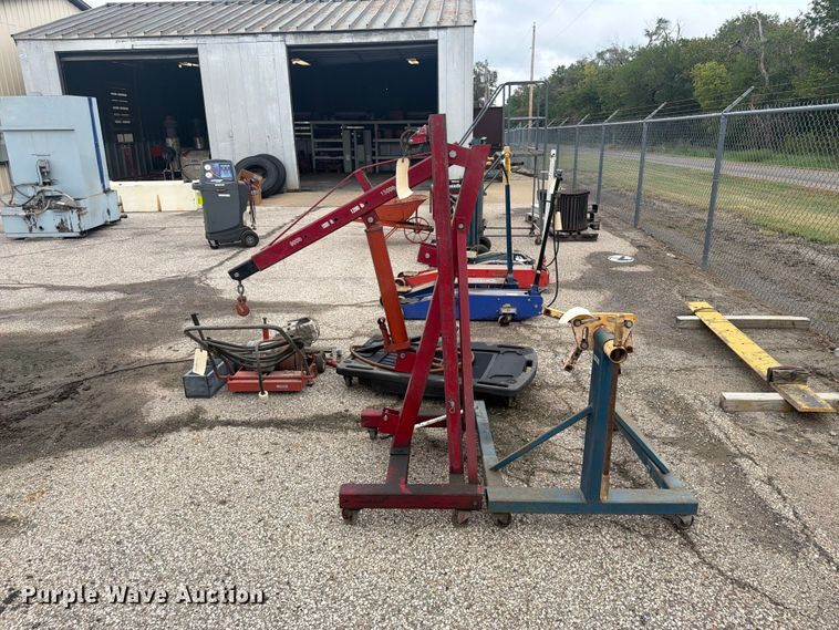 image for item DY3351 Tools