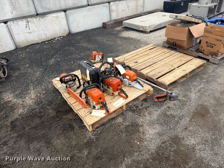 image for item DY3353 Lawn equipment