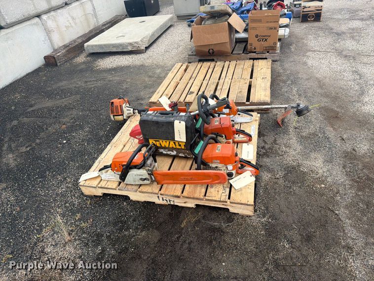 image for item DY3353 Lawn equipment