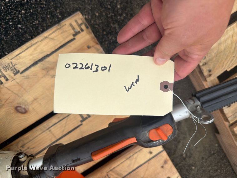 image for item DY3353 Lawn equipment