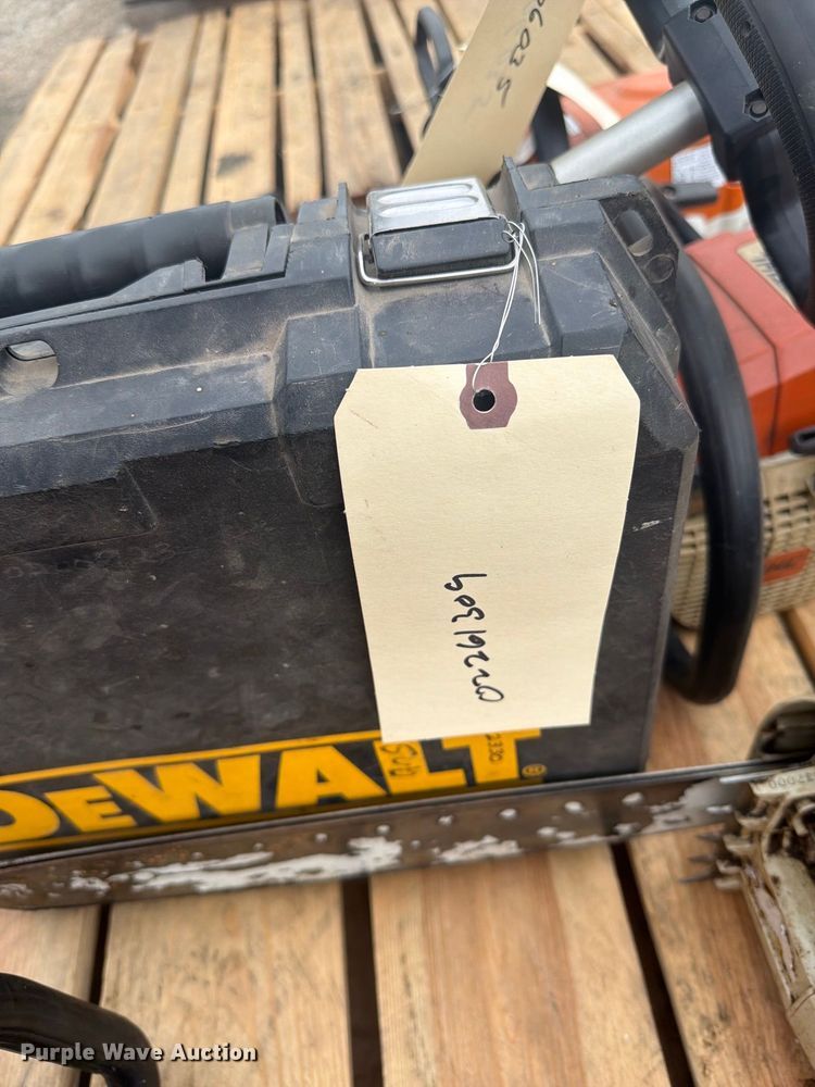 image for item DY3353 Lawn equipment