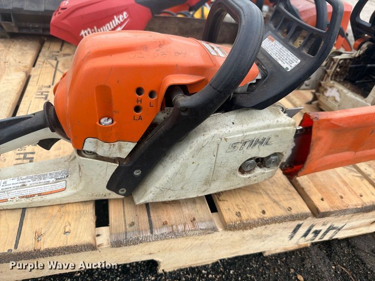 image for item DY3353 Lawn equipment