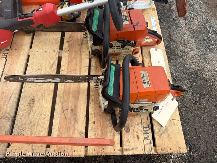 image for item DY3353 Lawn equipment