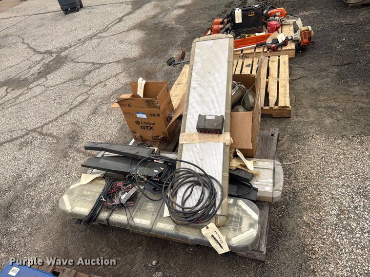 image for item DY3354 (5) light bars