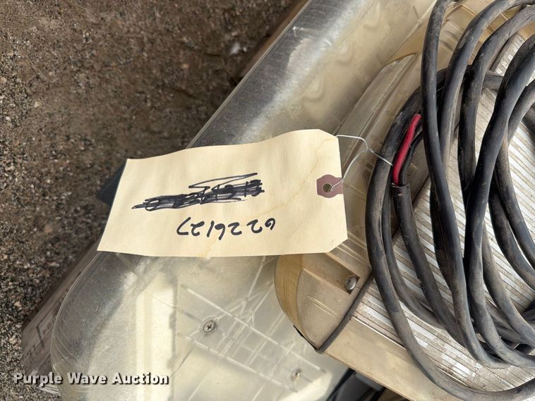 image for item DY3354 (5) light bars