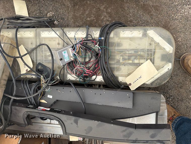 image for item DY3354 (5) light bars
