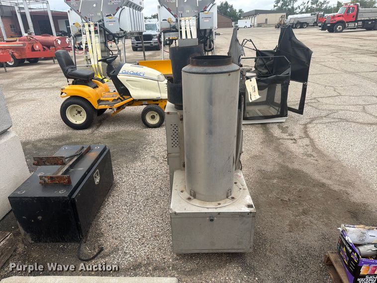 image for item DY3355 Alkota 4201B hot pressure washer