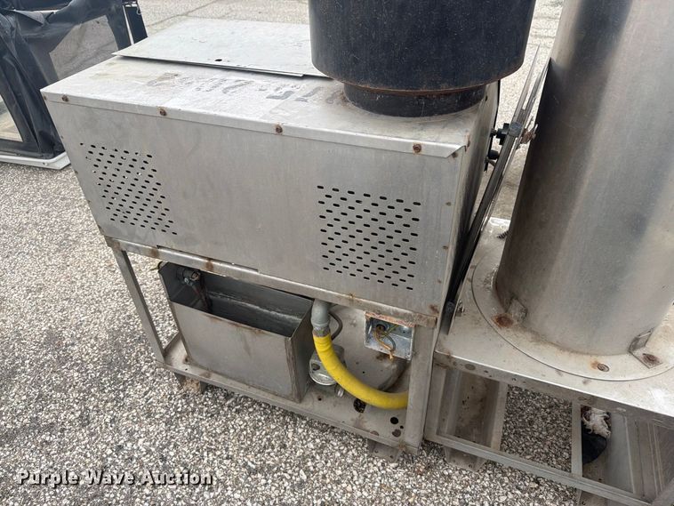 image for item DY3355 Alkota 4201B hot pressure washer