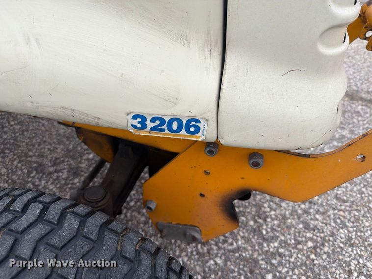 image for item DY3356 Cub Cadet 3206 lawn mower