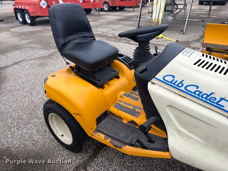 image for item DY3356 Cub Cadet 3206 lawn mower