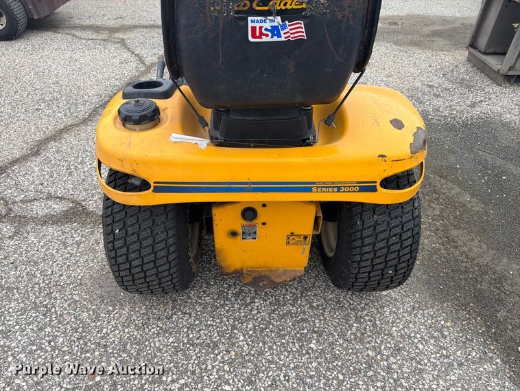 image for item DY3356 Cub Cadet 3206 lawn mower