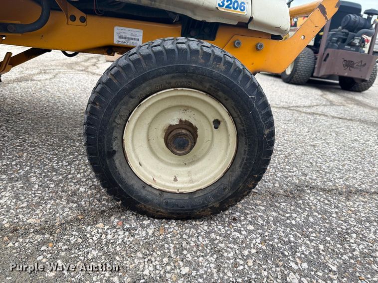 image for item DY3356 Cub Cadet 3206 lawn mower