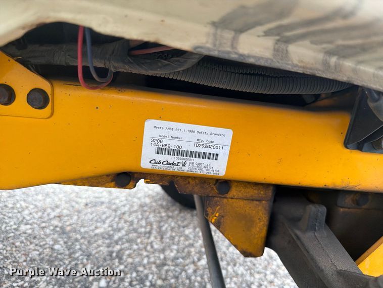 image for item DY3356 Cub Cadet 3206 lawn mower
